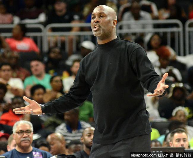 暴露了一系 暴露了一系